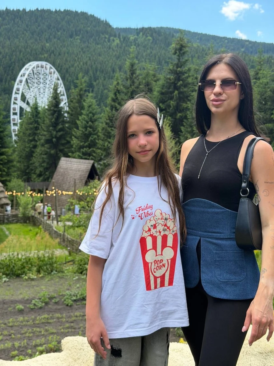 Анна з донькою Поліною