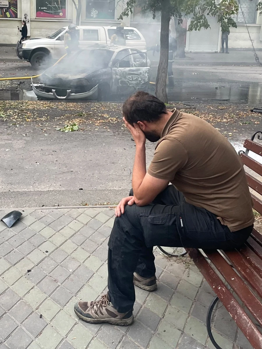 Росіяни поцілили по авто іноземних журналістів у Слов'янську