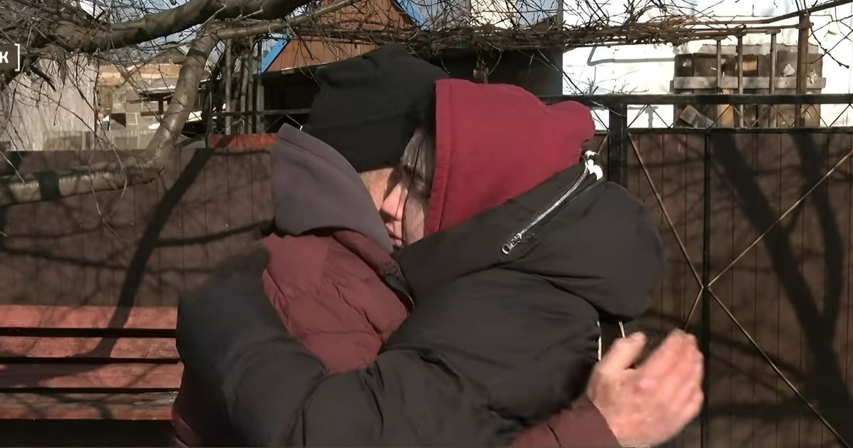 Ліана прощається з татом
