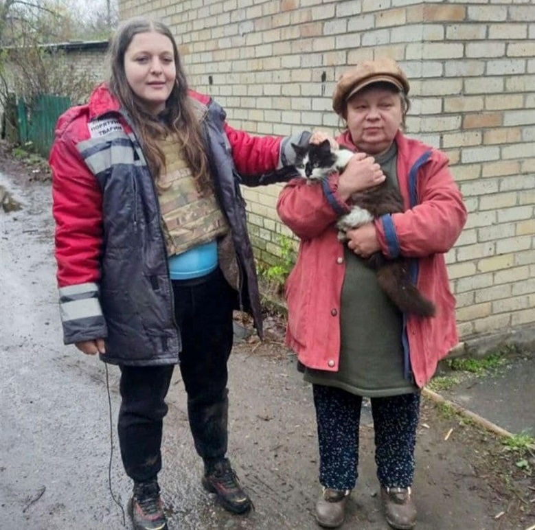 Деякі власники тварин не евакуюються самі, бо не хочуть їх кидати напризволяще