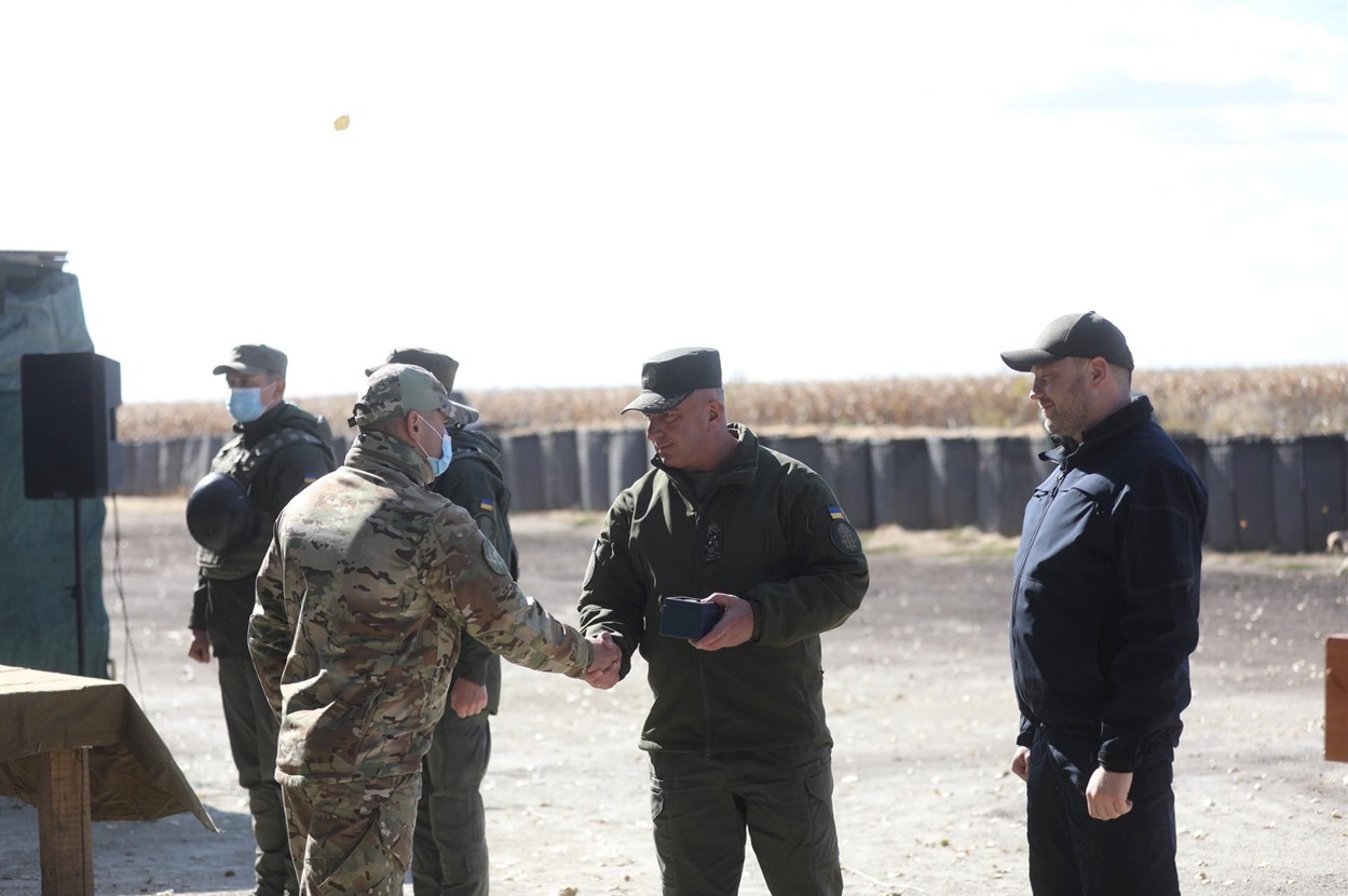 денис монастирський