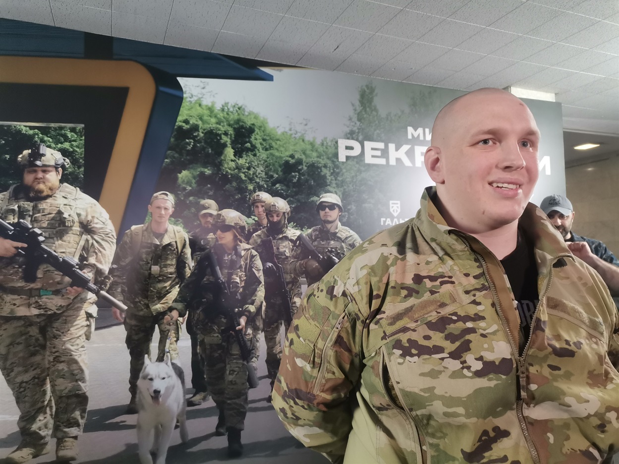 "Док" на допрем'єрі фільму "Ми були рекрутами"