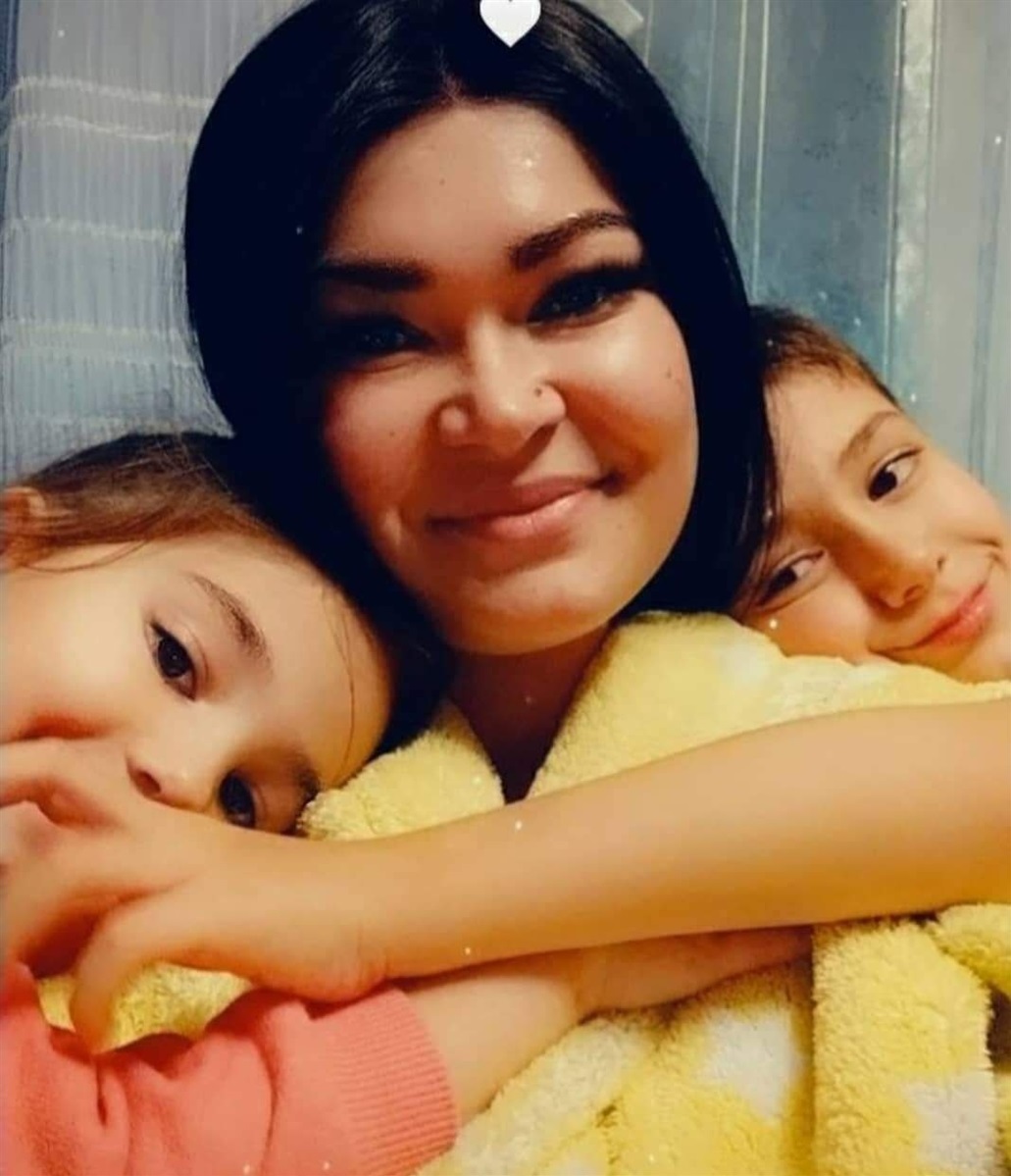 Тамара з дітьми — Вікторією і Михайлом