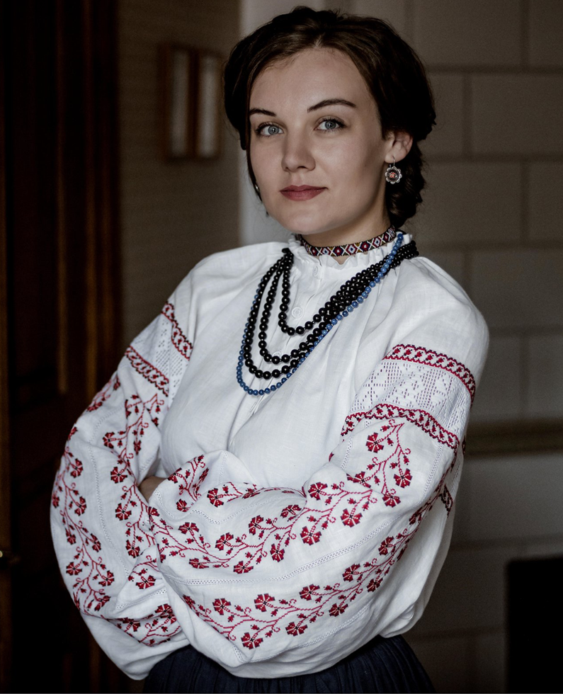 Леся Воронюк в сорочці Лесі Українки