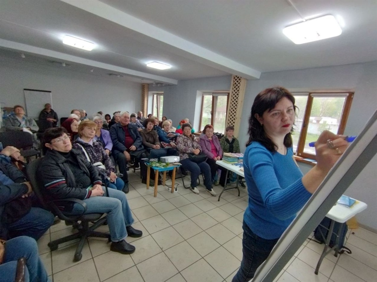 Мешканці і мешканки Добропілля на тренінгах говорили, чому не можна толерувати домашнє насильство