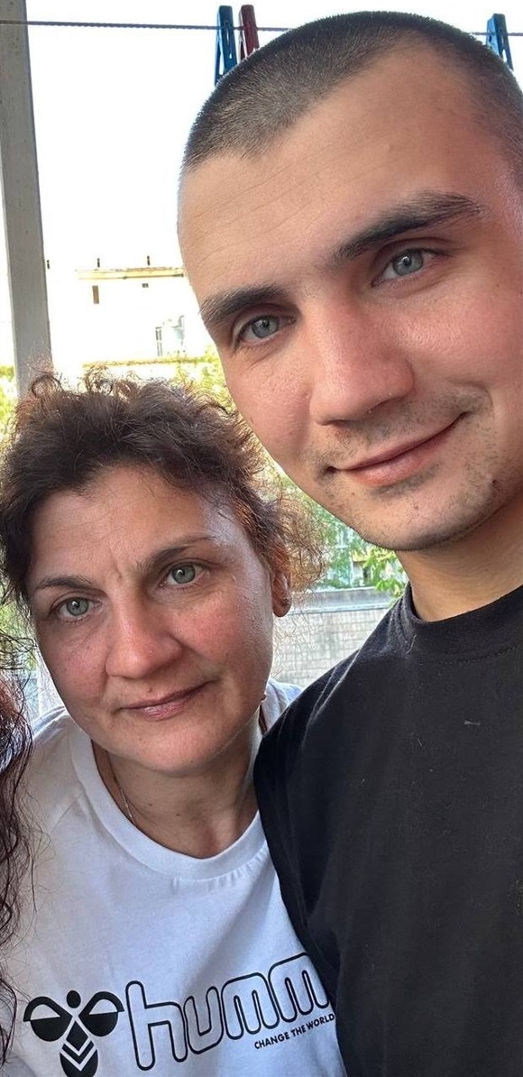 Андрій з мамою