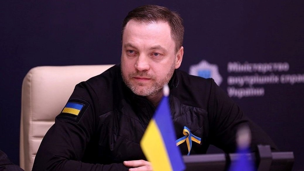 денис монастирський
