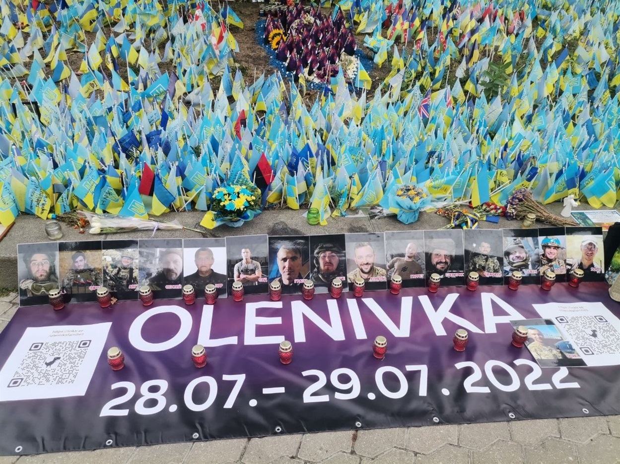 У ніч на 29 липня 2022 року росіяни вбили у колонії в Оленівці понад 50 українських військовополонених
