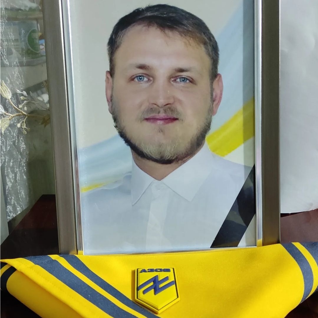 Денису Парфьонову назавжди 27 років