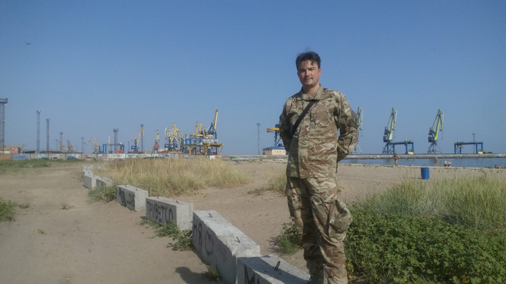 Дмитро пішов добровольцем на фронт, одразу до лав "Азову"