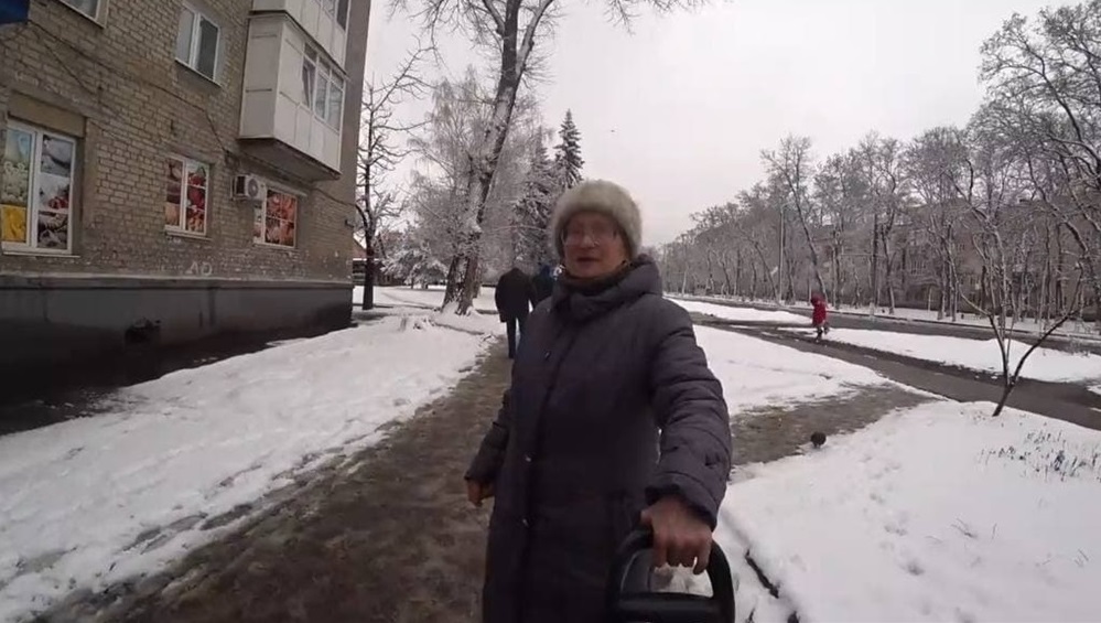 bald and bankrupt donbass