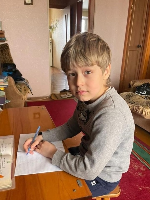 Довід Бецалель, Маріуполь