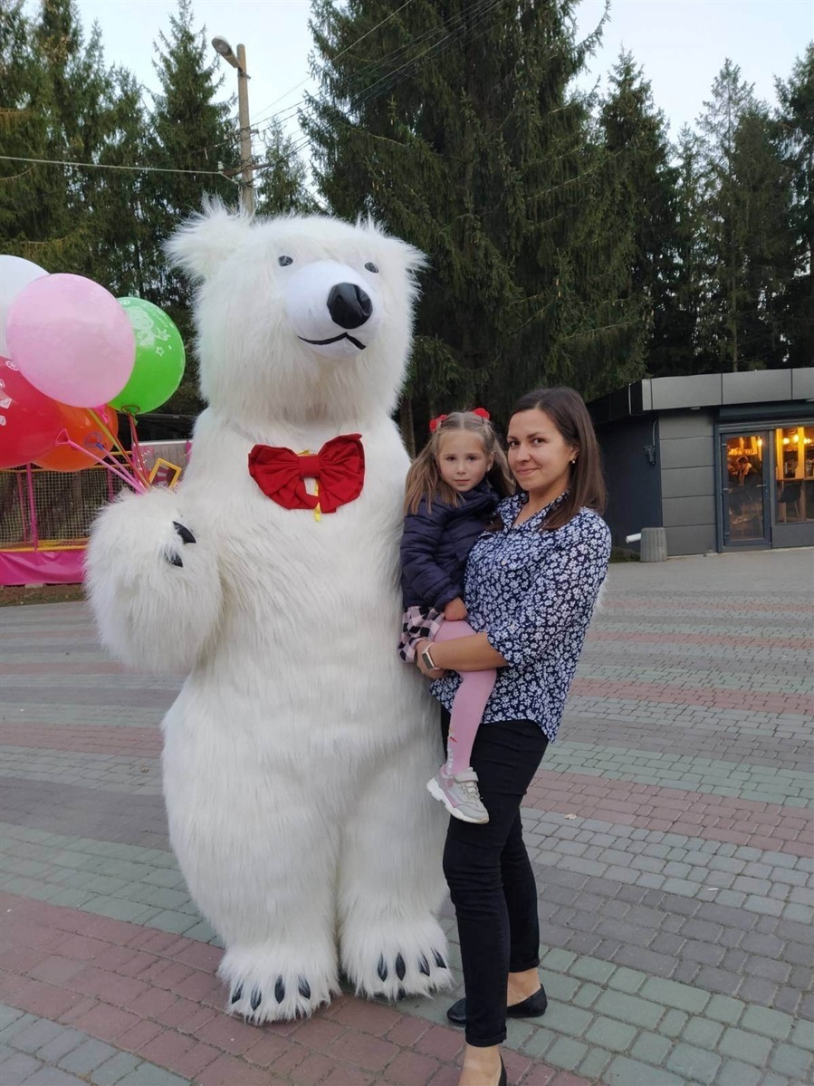 Олена з донькою