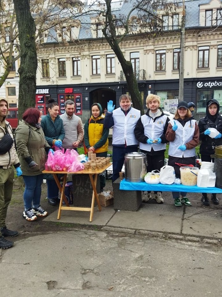 В організації працюють близько 50 волонтерів 