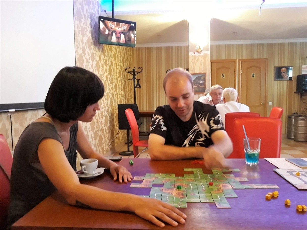В «Каркассон» можно играть до пяти часов