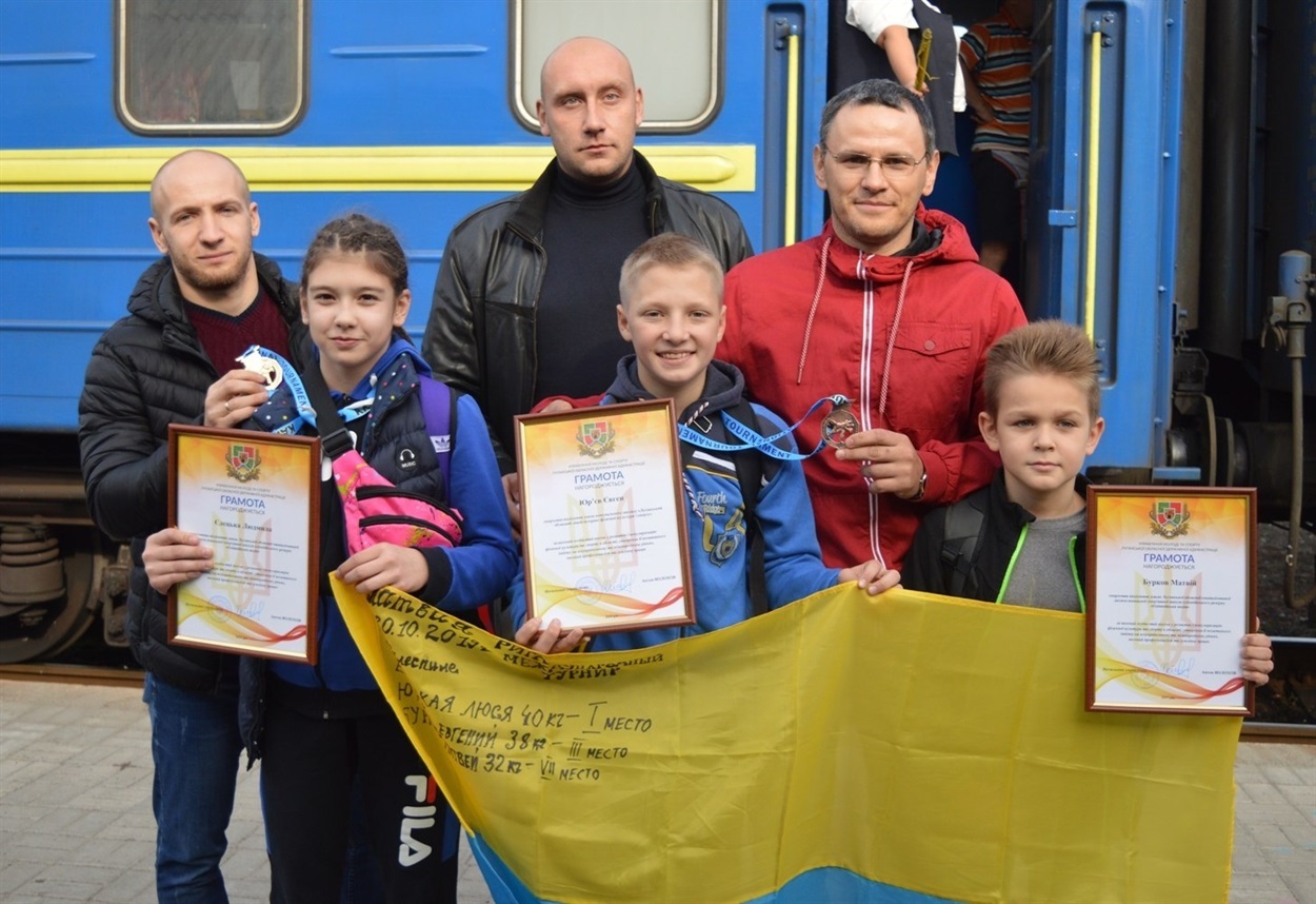 Минулої осені дзюдоїсти з Луганщини отримали кілька перемог на міжнародному турнірі з дзюдо «Кубок KANO – 2019» у місті Саласпілс, Латвія