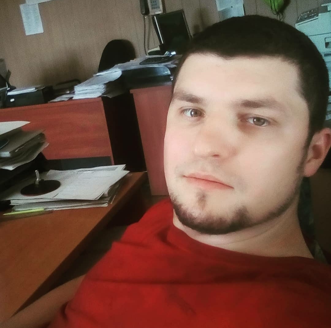 Денис Лютый