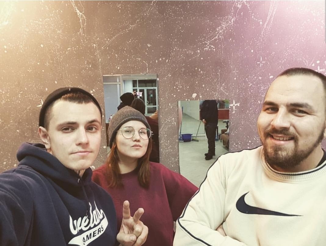 Анна Нейман с коллегами, сооснователями Make me tattoo studio