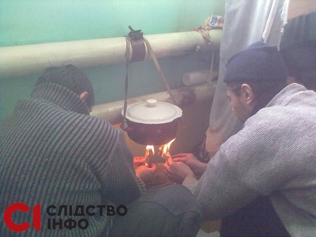 В'язні ОРДЛО гріються