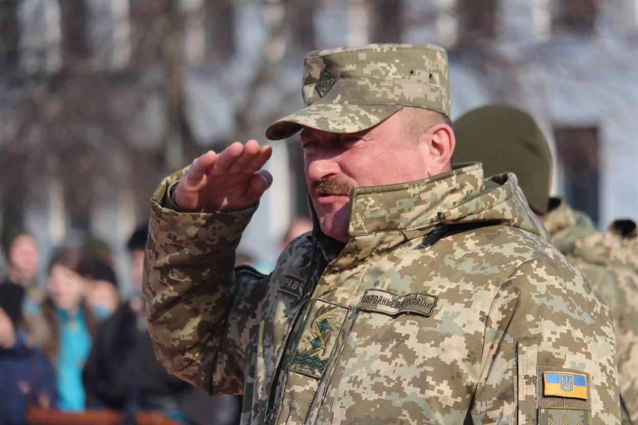Командующий Объединенных сил Владимир Кравченко