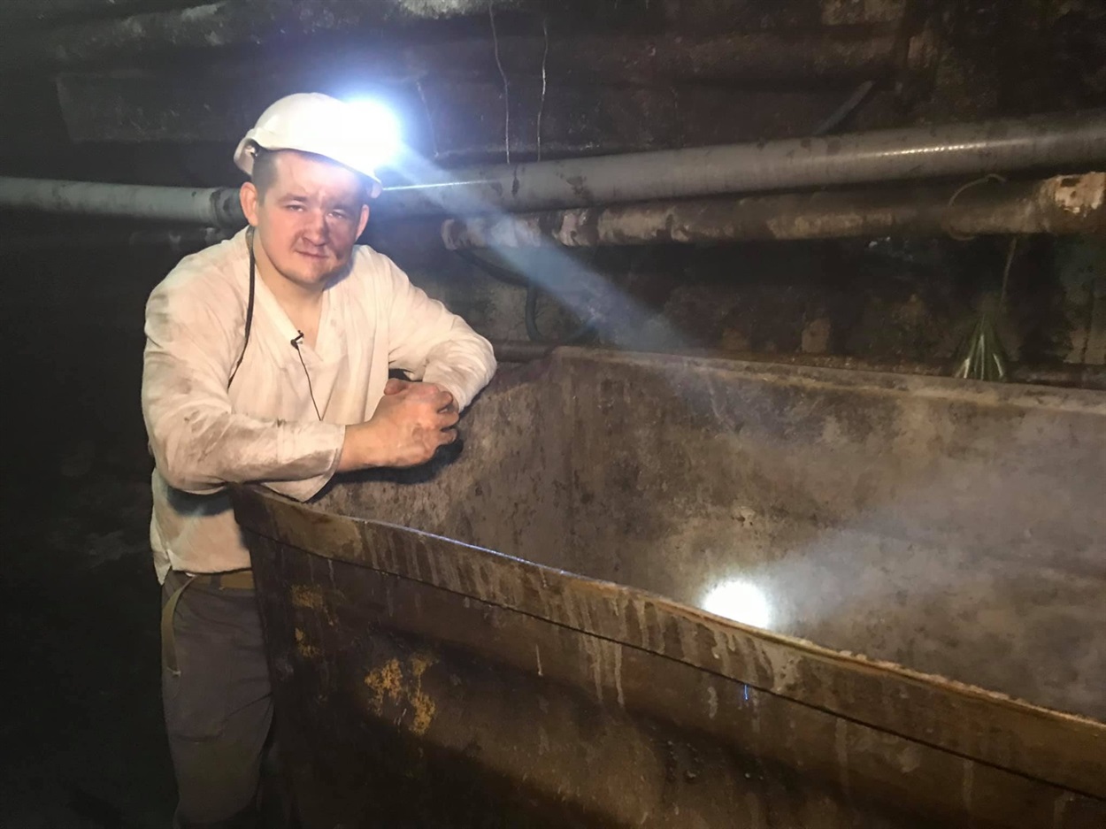 Павел Лисянский в шахте