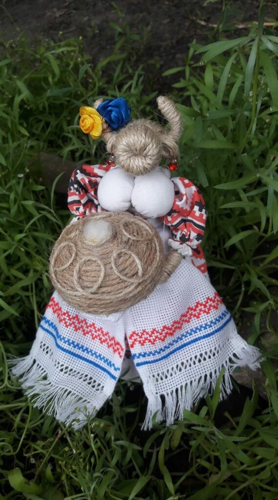 Мотанка Олени Крецул