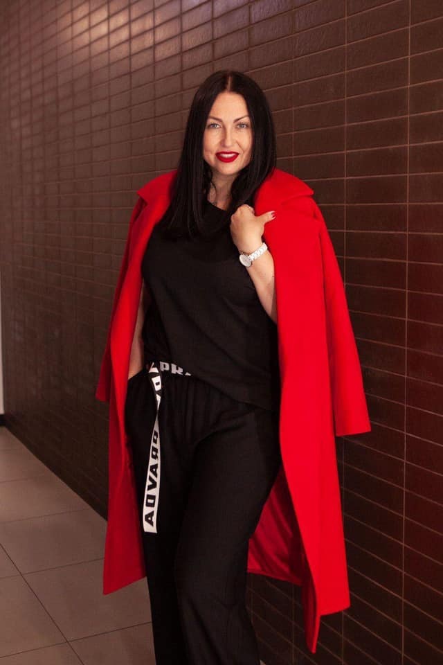 Елена Хизуненко