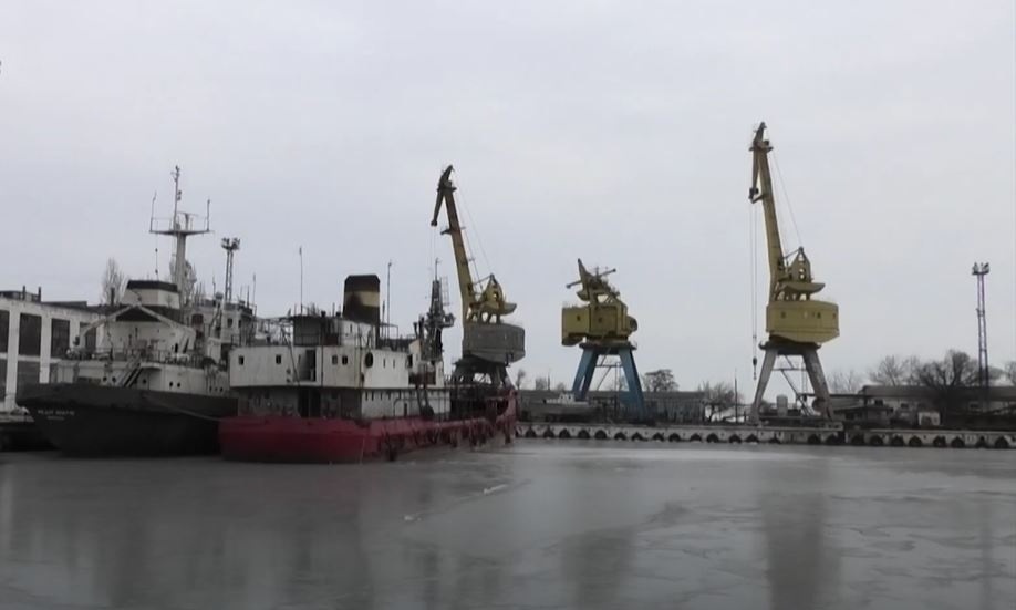 Акция против блокировки завода