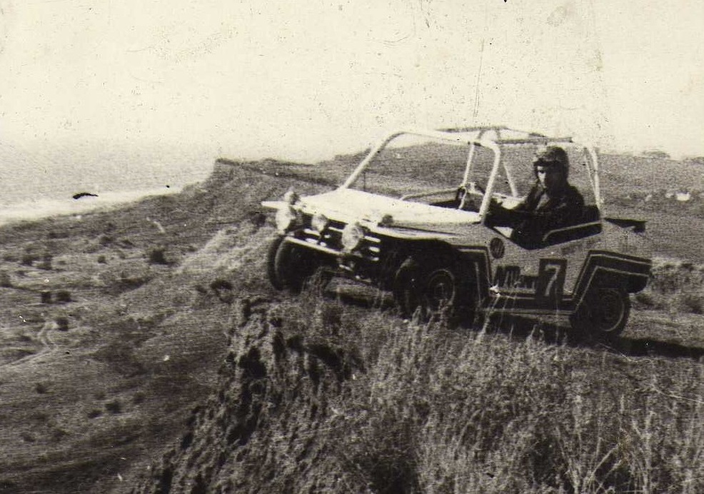 Перший багі на базі автовізка. Його Віталій зробив у 1980 році