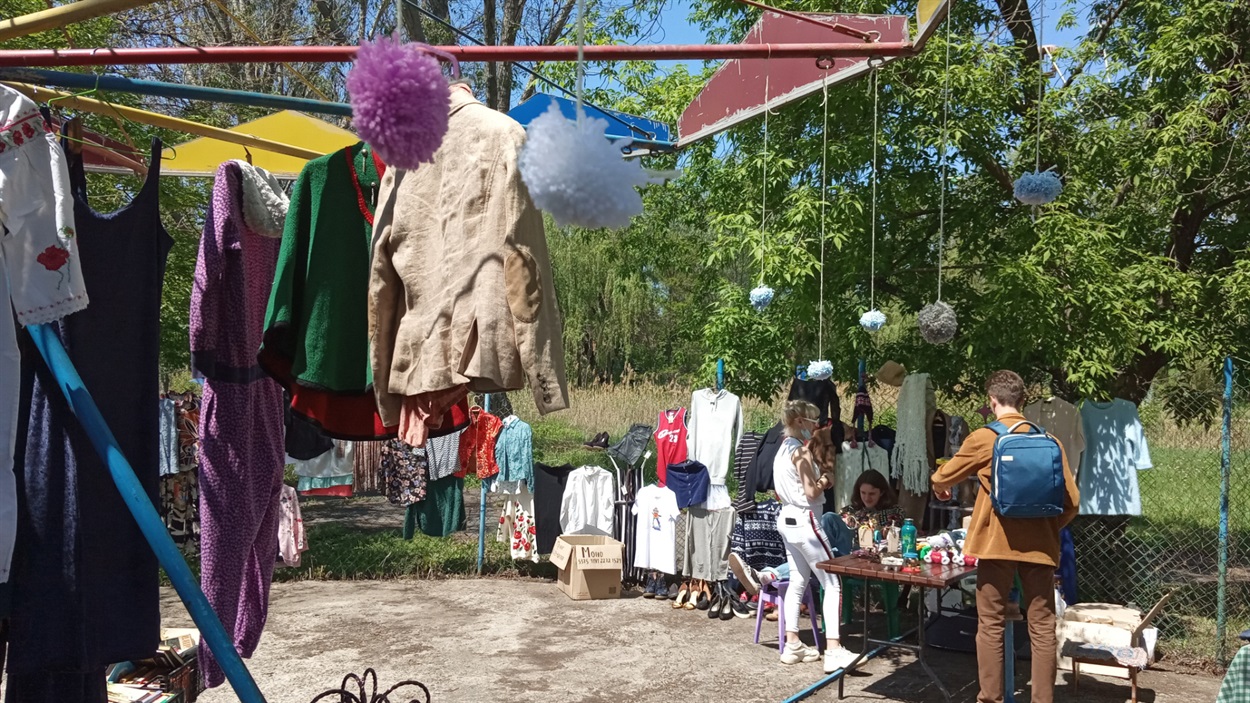 Барахолка в Славянске