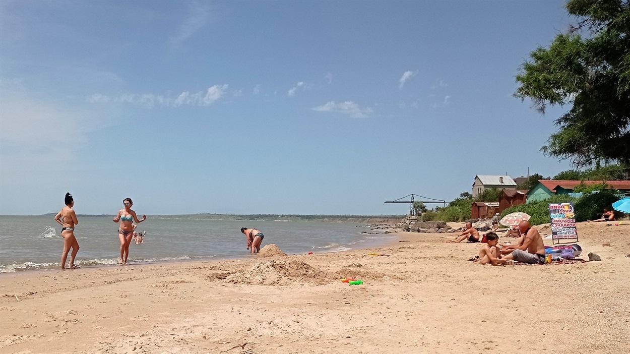 Пляж в Безыменном