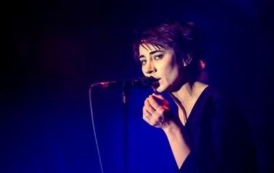  В конце 90-х годов Земфира достигла пика популярности