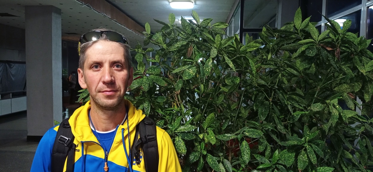 Глядач Олег Левченко розповів, що знайомий із творчістю ансамблю з дитинства