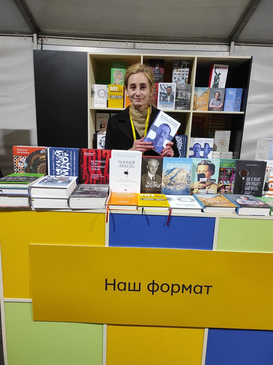 Людмила розповідає, що на другий день людей було більше, ніж у перший