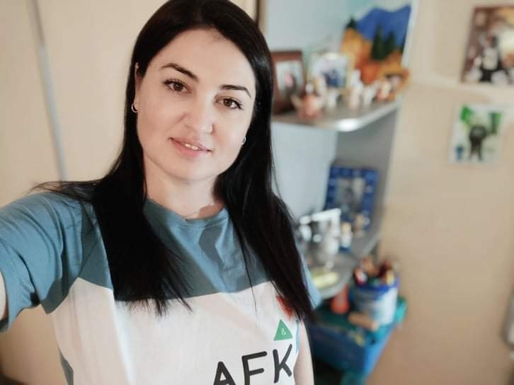 Марія Бубнова на Азовській фабриці-кухні