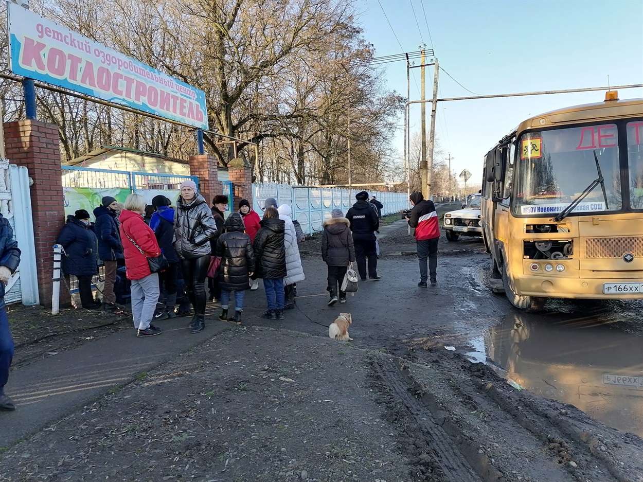 Эвакуированные в Ростовскую область жители Дебальцево и Углегорска