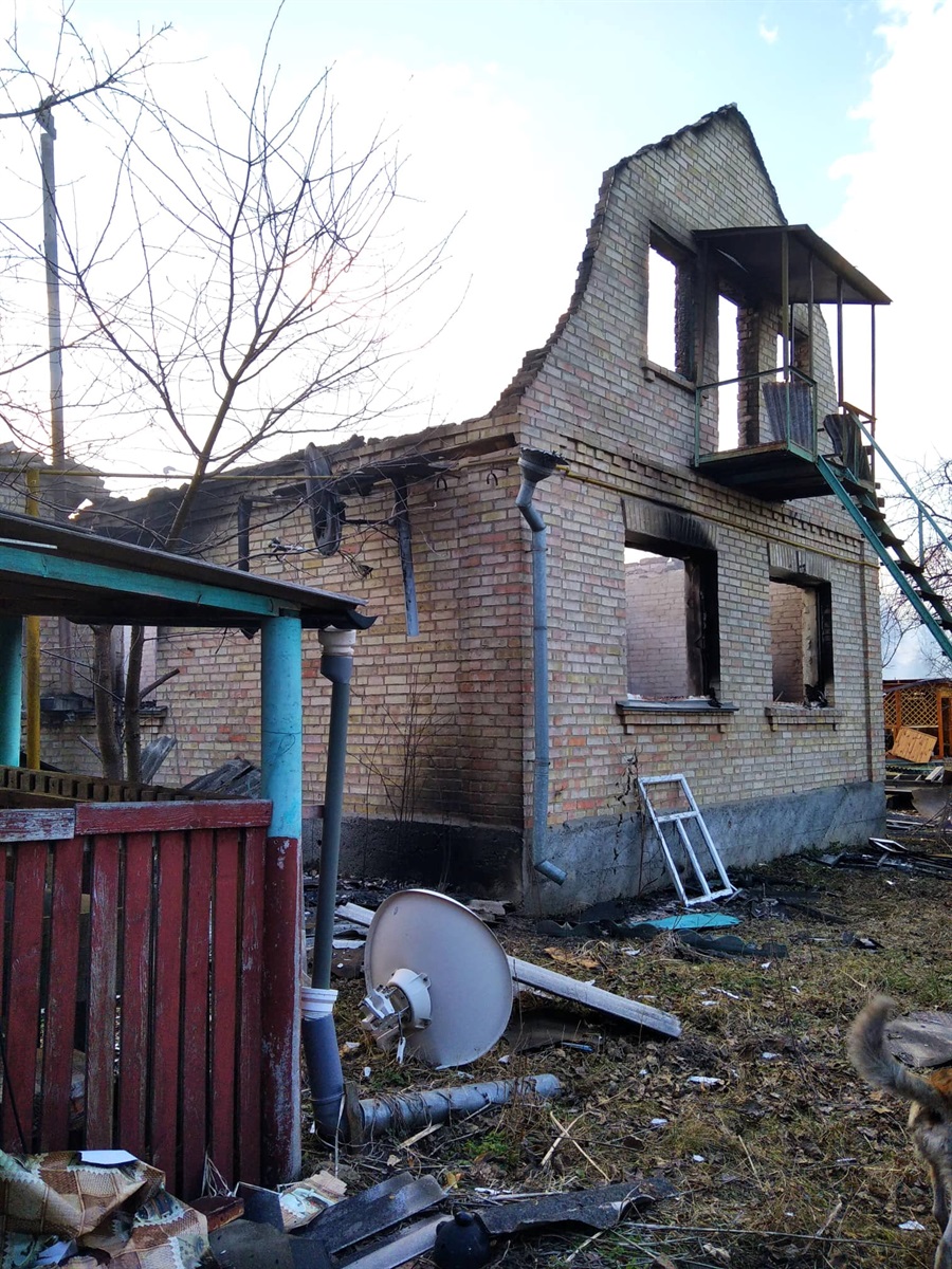 Будинок на вулиці в Бучі