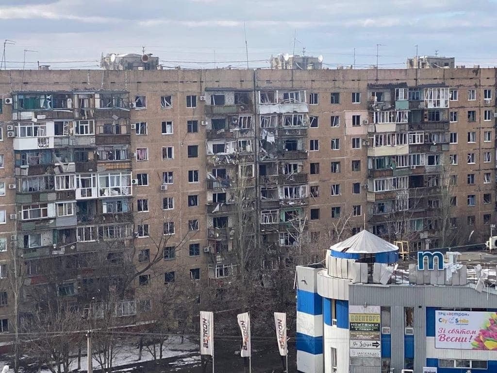 Бульвар Краматорский после обстрела.