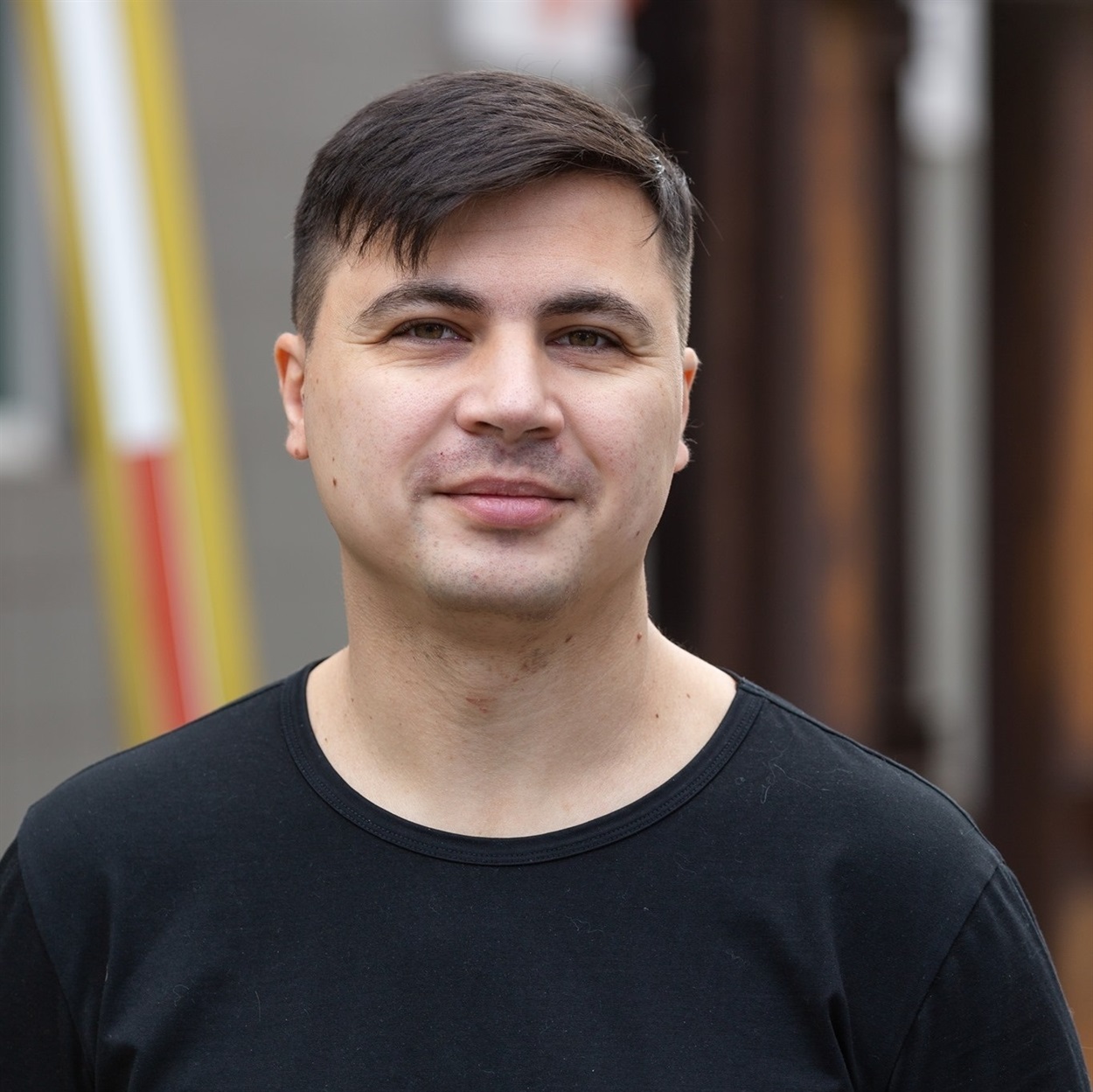 Маріупольський волонтер Ігор Ільвутченко
