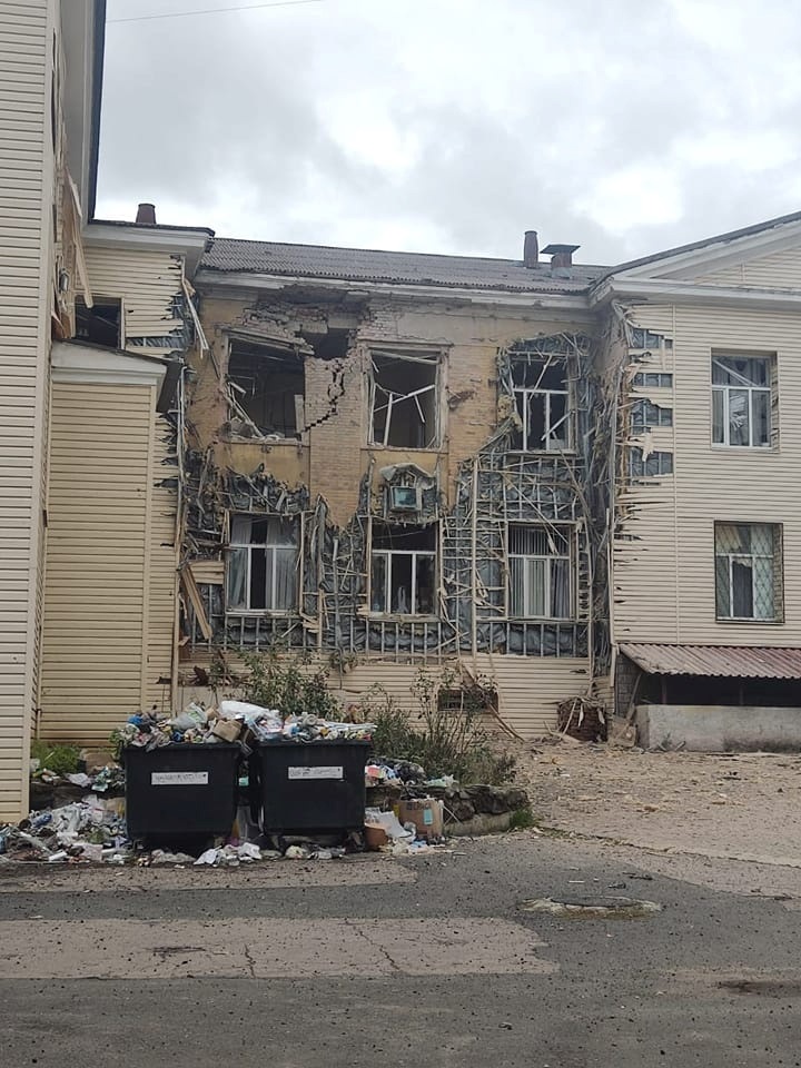 Обстріл поліклініки в Бахмуті