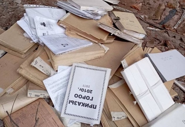 Дмитро з волонтерами евакуював архівні документи з Бахмута