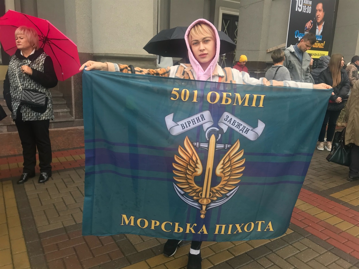 Катерина робить все, аби Олексія якомога швидше звільнили з полону 
