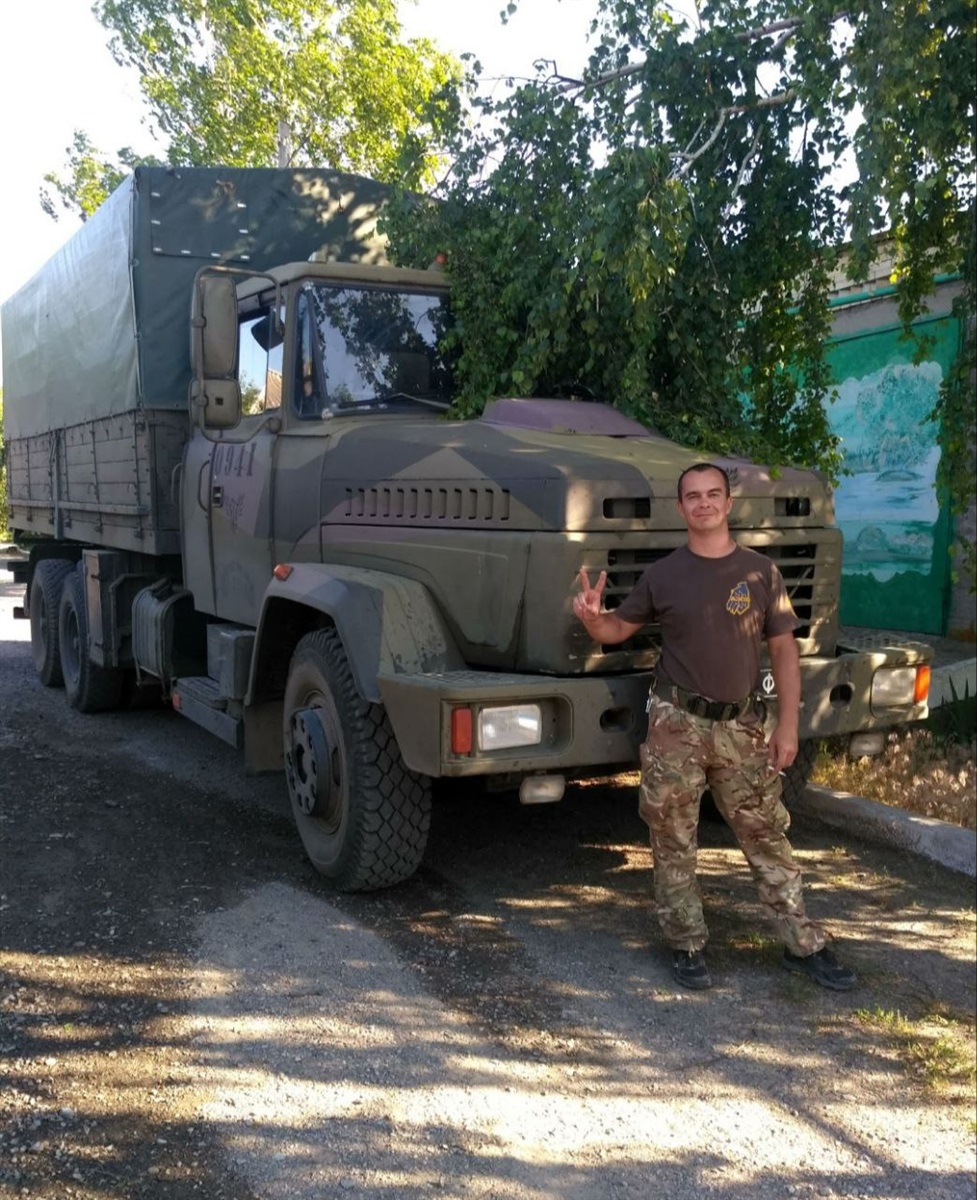 Роман отримав позивний "Драйвер", був водієм-інструктором