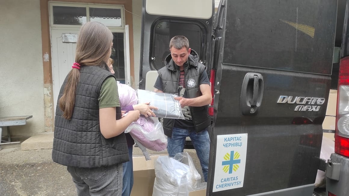 гуманітарна допомога впо