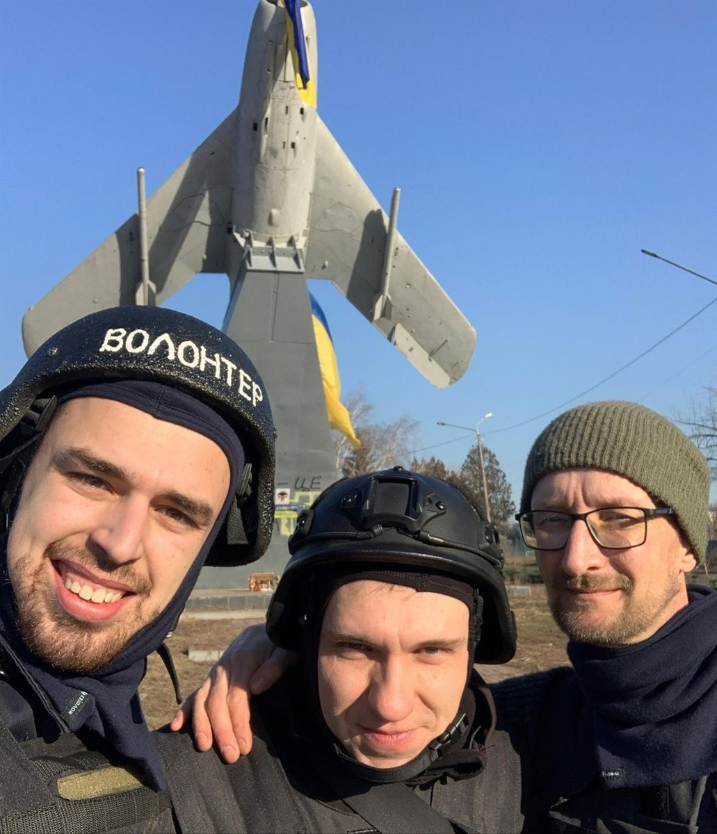 Волонтер вірить у перемогу України та разом з іншими українцями намагається приблизити цей день