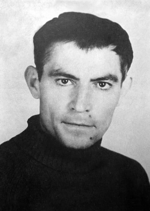 Василь Стус майже все життя присвятив літературі та Донбасу, який так сильно любив.