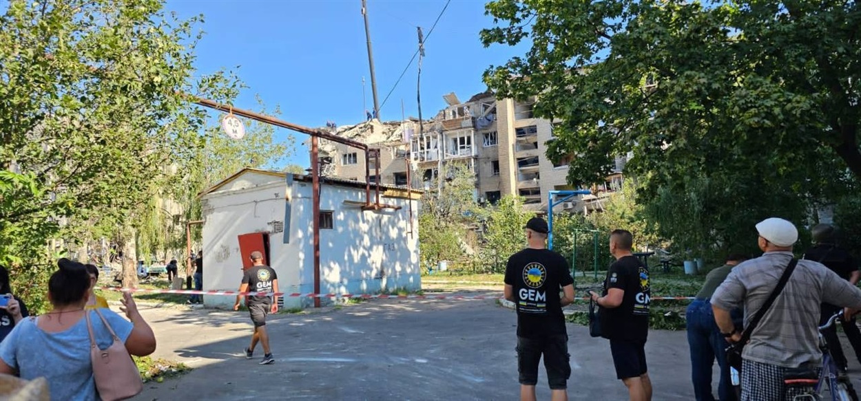 Допомога надається й там, де був готель "Дружба"