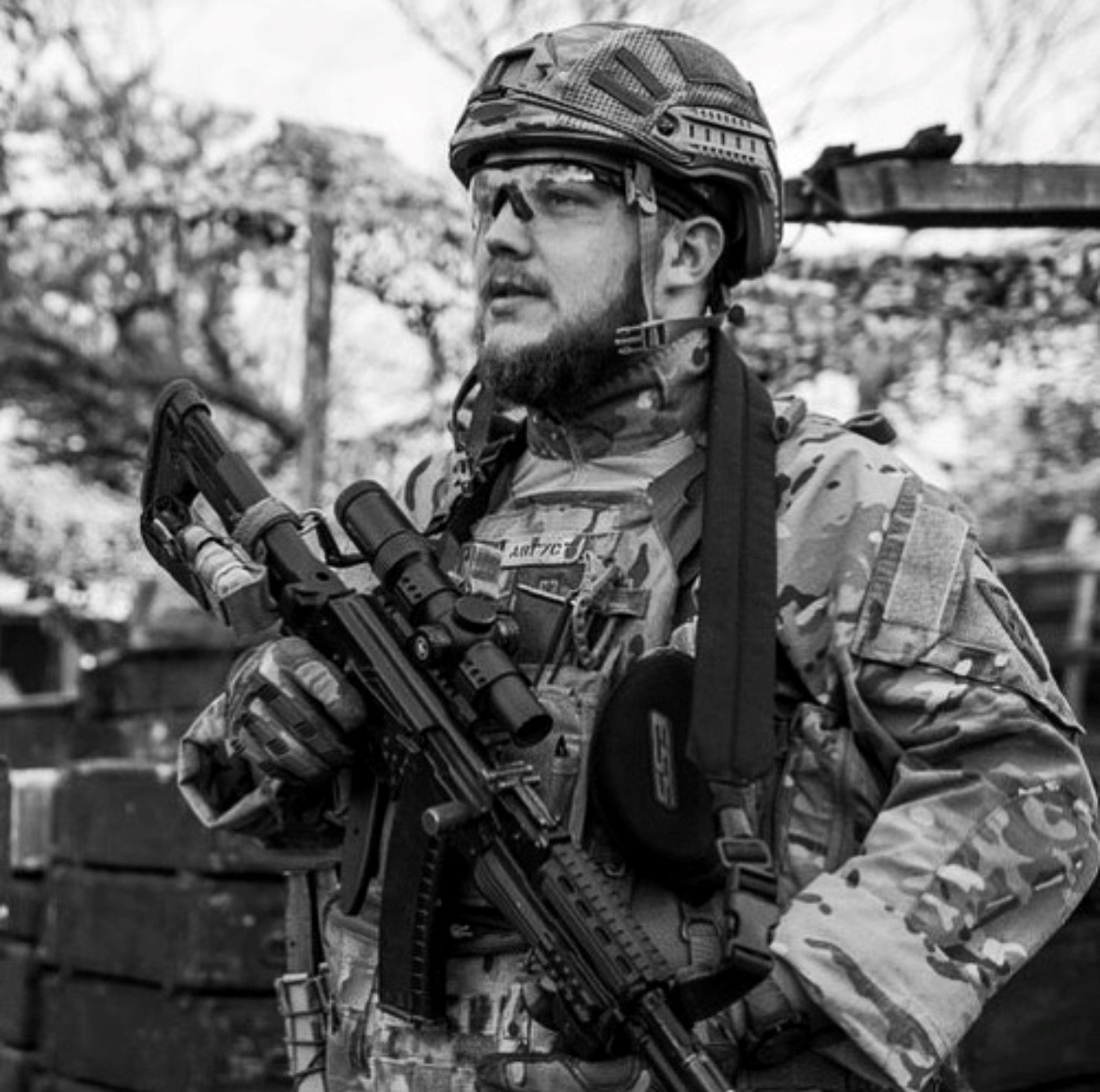 Захисника Маріуполя "Августа" росіяни вбили в Оленівці