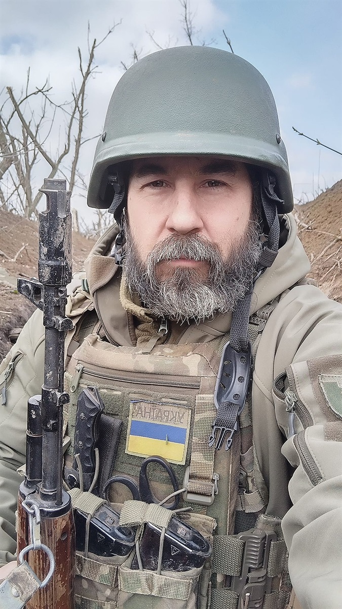 Дмитру Балховітіну стає боляче, коли він бачить знищену війною природу