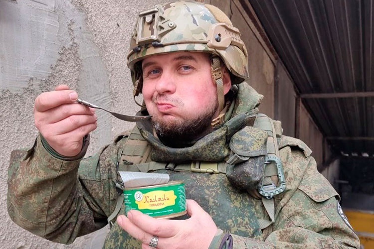 Татарського підірвали в кафе рф